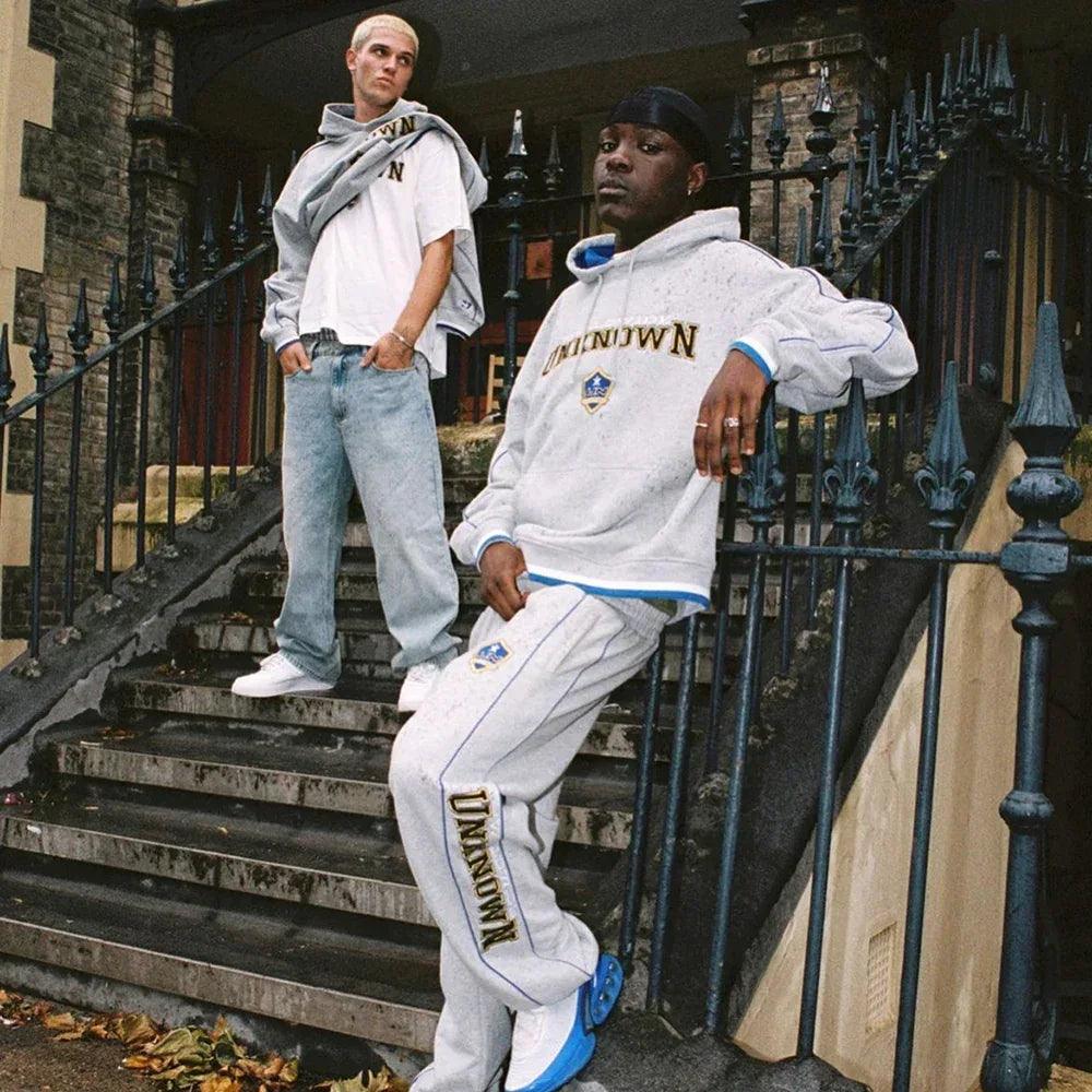 UNKNOWN LONDON(アンノウン・ロンドン)商品ページ - White College Tee