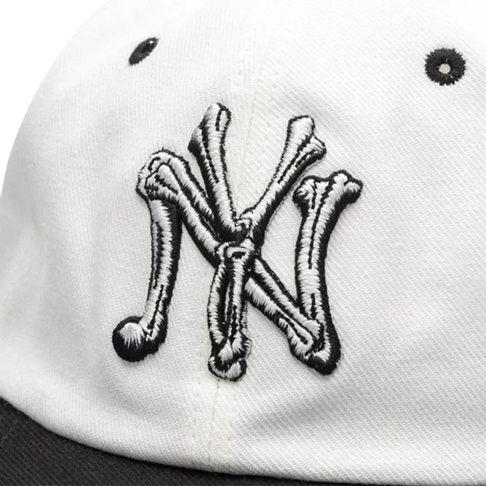 BASICKS(ベイシックス)商品ページ - Born New York Cap - White/Black