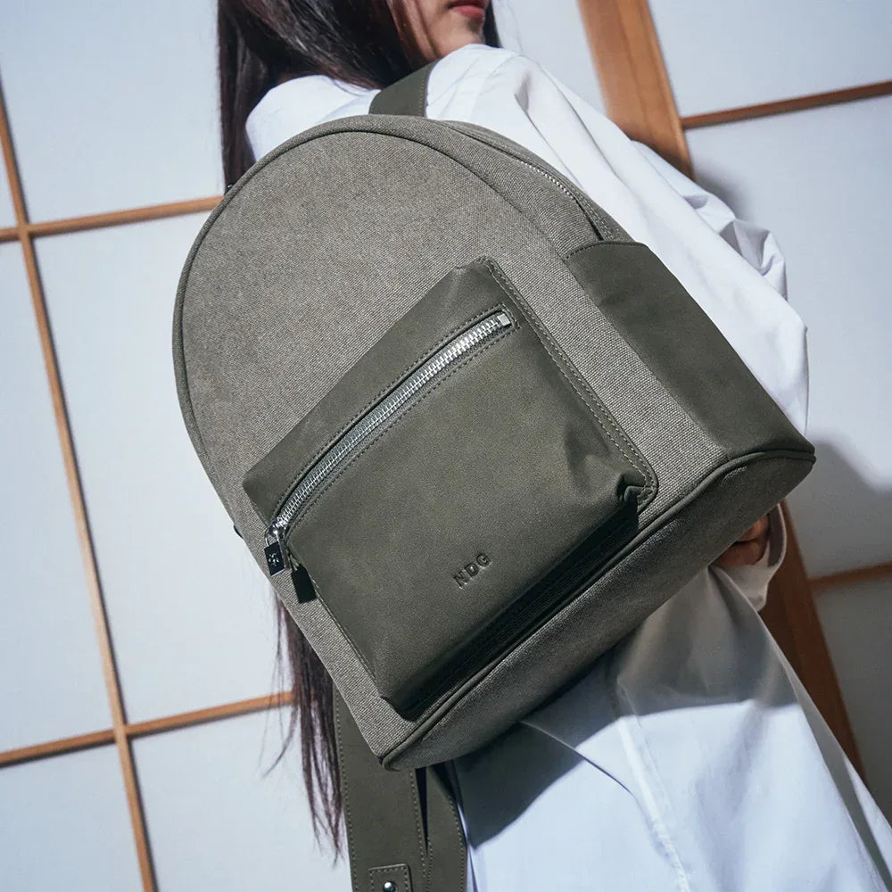 NDG PARIS Product Page - Classic Backpack Army - Army - VENTURER