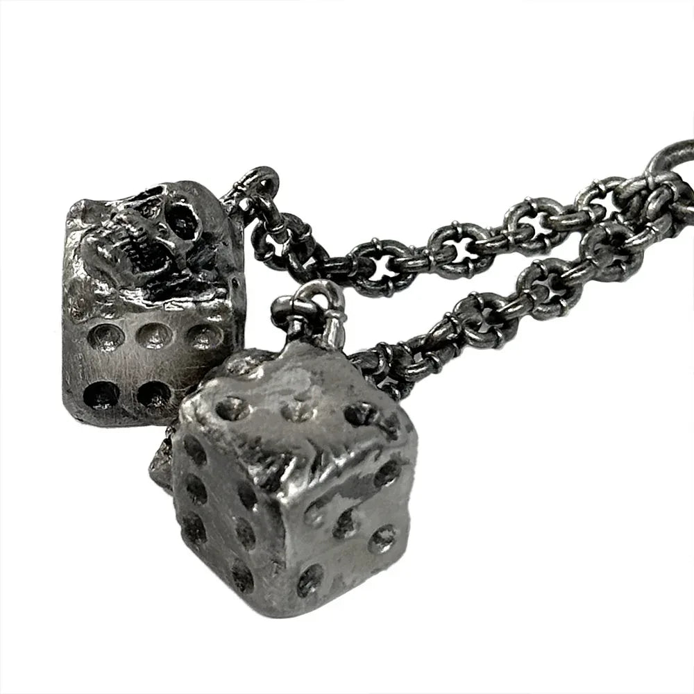 EMOstanceclub(エモスタンスクラブ)商品ページ - Skull Dice Keyring