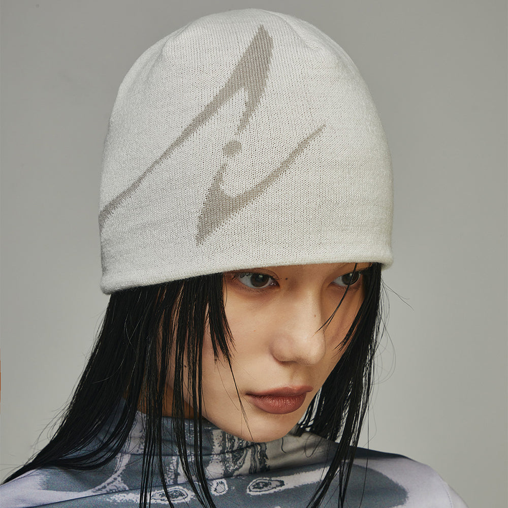 Curved Logo Beanie