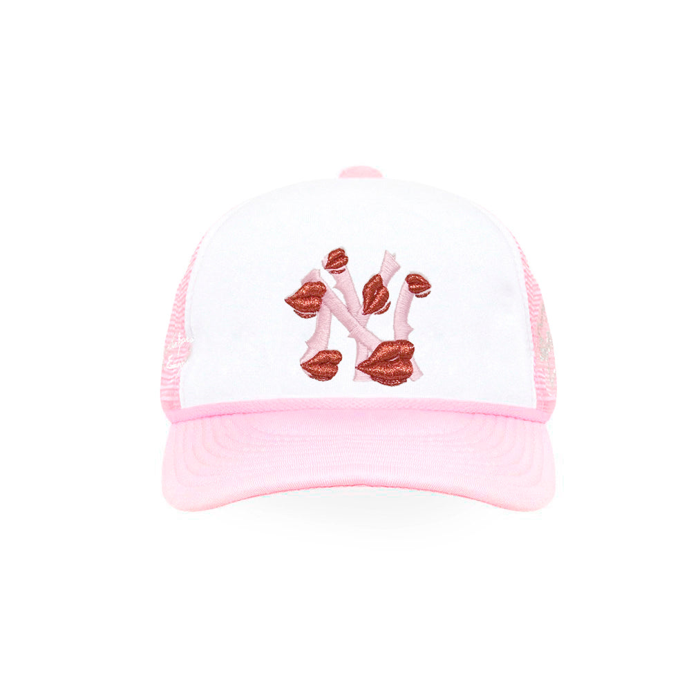 NY Is Kissing Me Trucker Hat