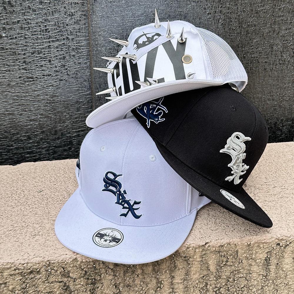 COZY WORLDWIDE Product Page - Sex Snapback - White - VENTURER