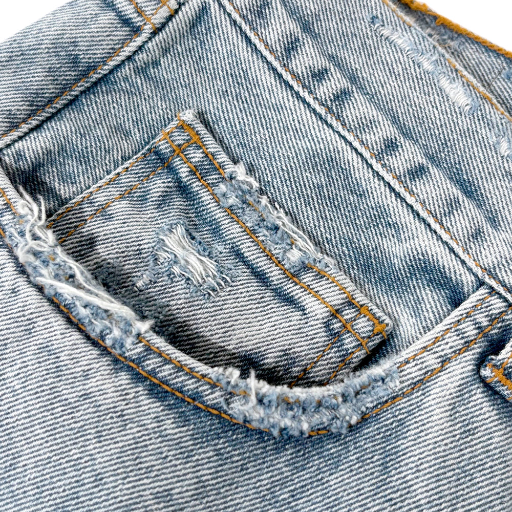 Frayed Baggy Jeans