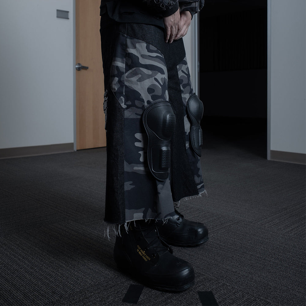 Mudcamo 3/4th Capri Padded Denim