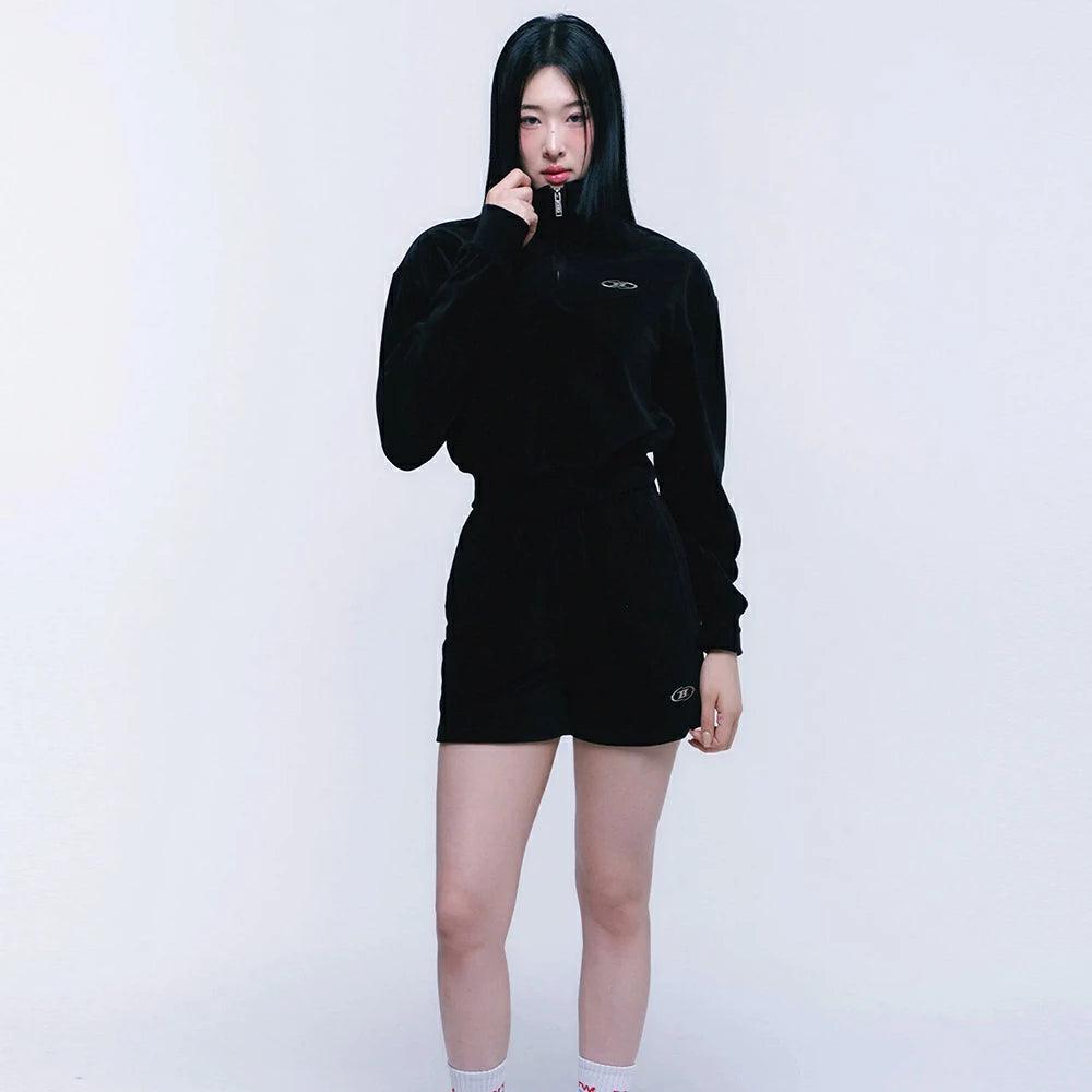 B CHROME VELOUR SHORTS