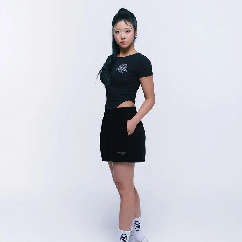 B CHROME VELOUR SHORTS