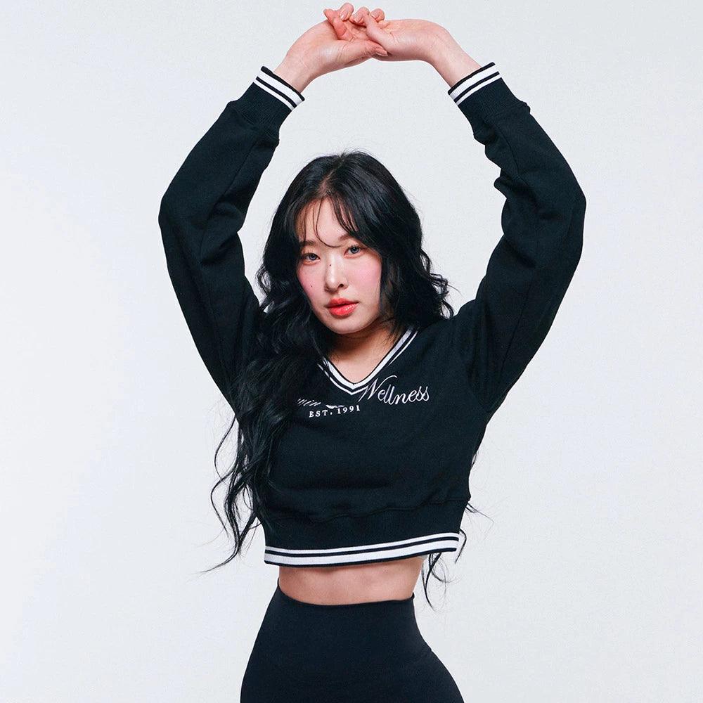 W Wellness V-Neck Crop Sweatshirts