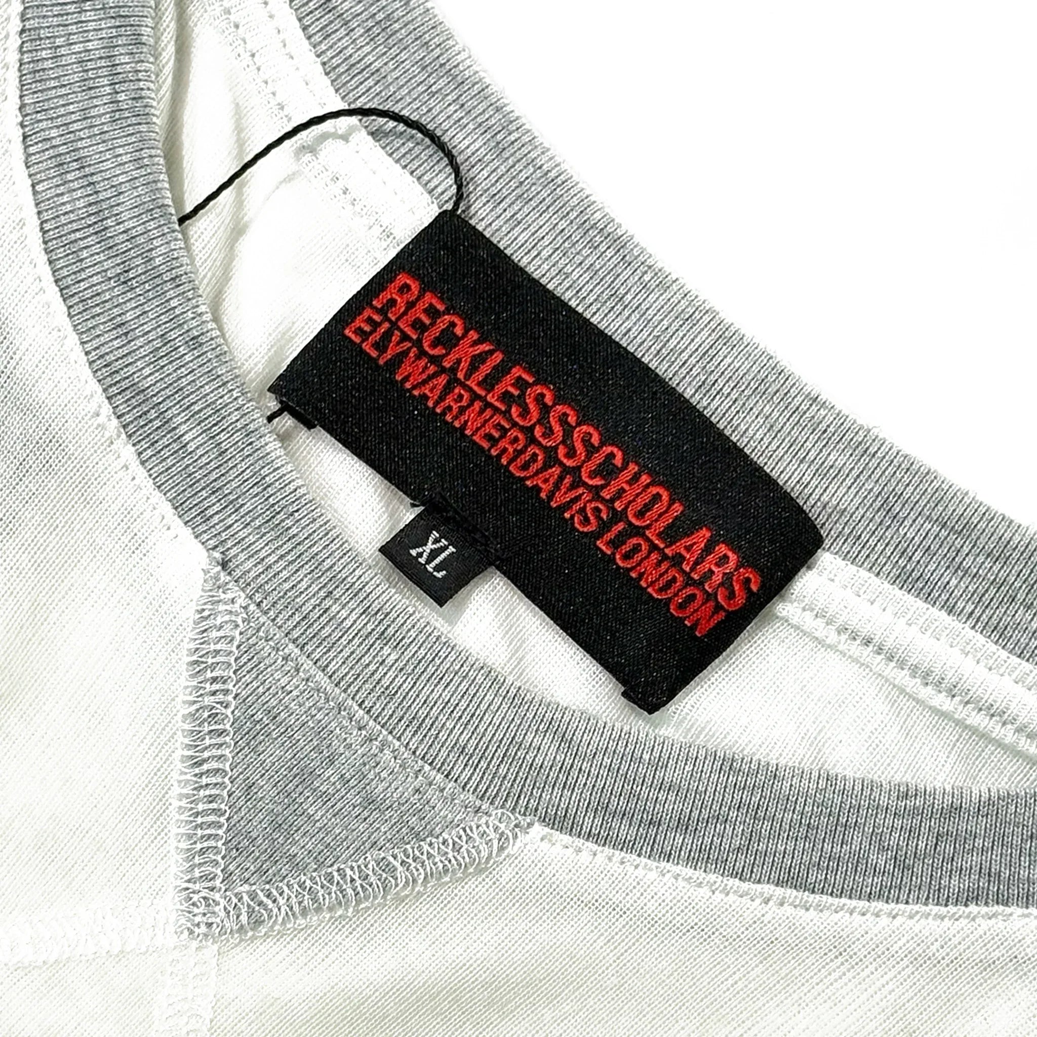 Elizabeth Tee - RECKLESS SCHOLARS - VENTURER