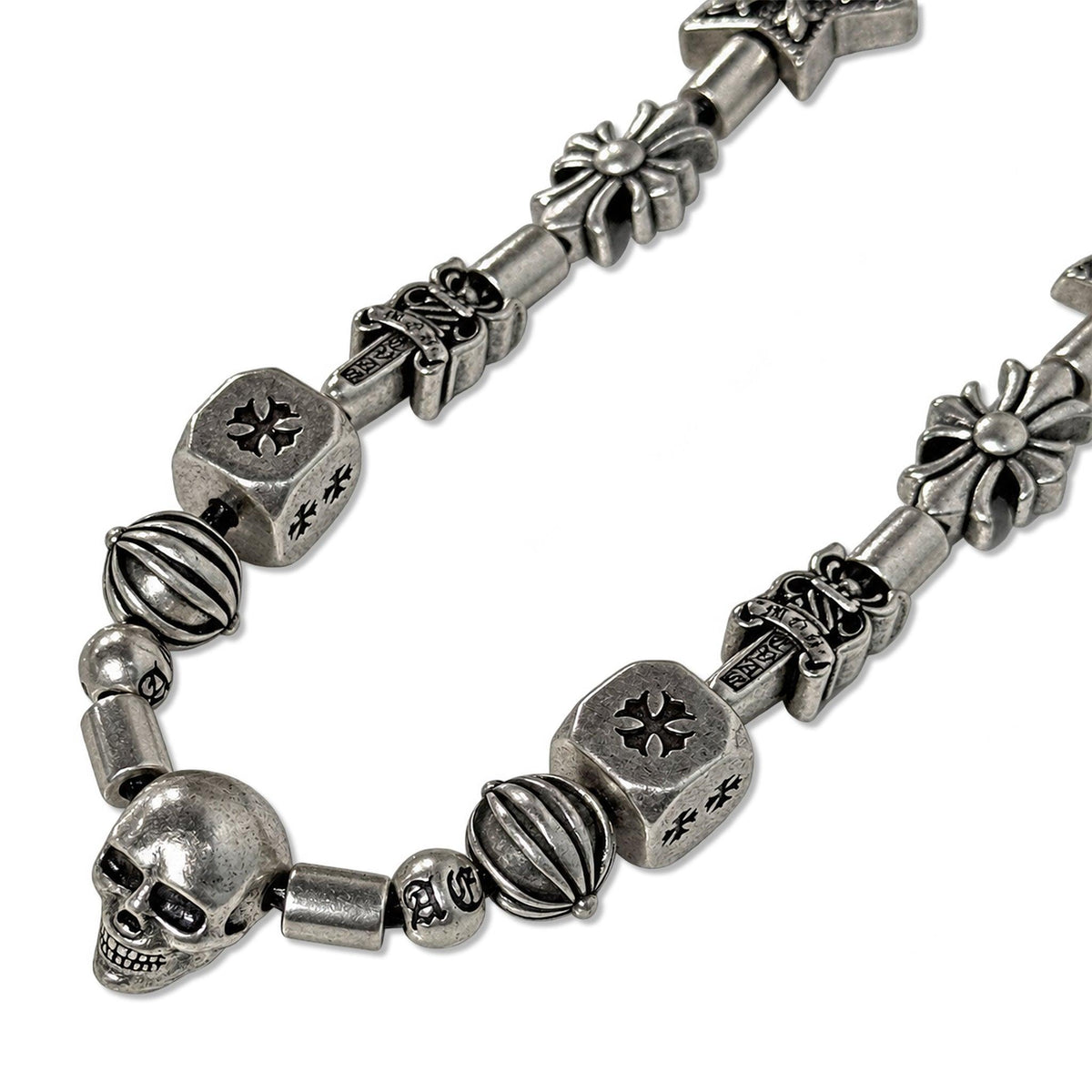 EVAE Skull Necklace