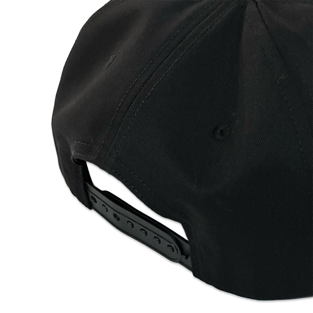 LA Emb Heart Studs Snapback