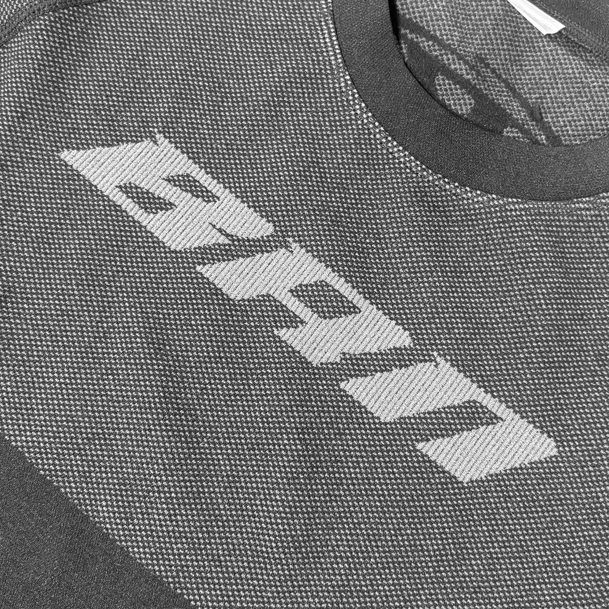 BRN Eclipse Seamless Long Sleeve