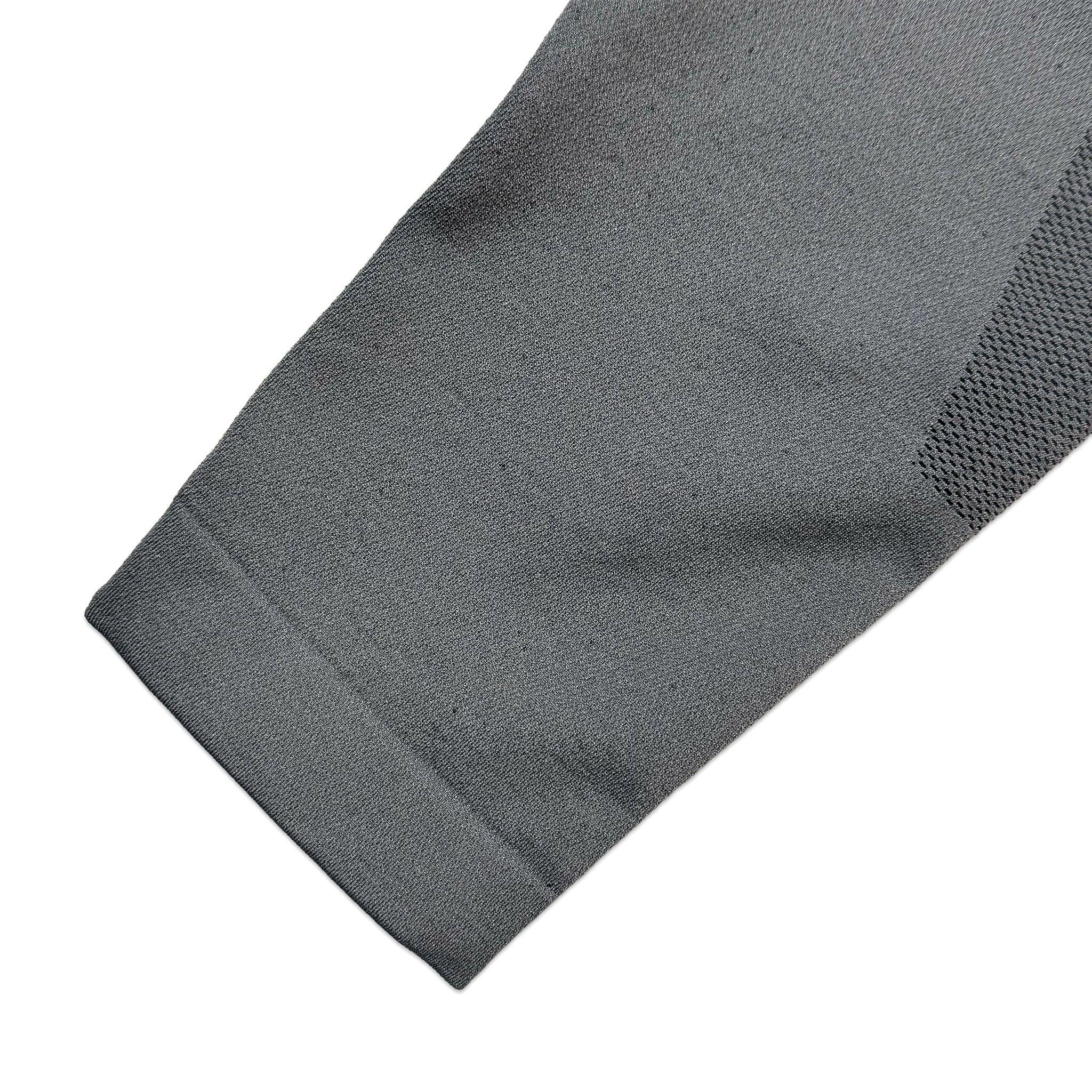 BRN Eclipse Seamless Half Zip Up Long Sleeve - BORNTOWIN - VENTURER