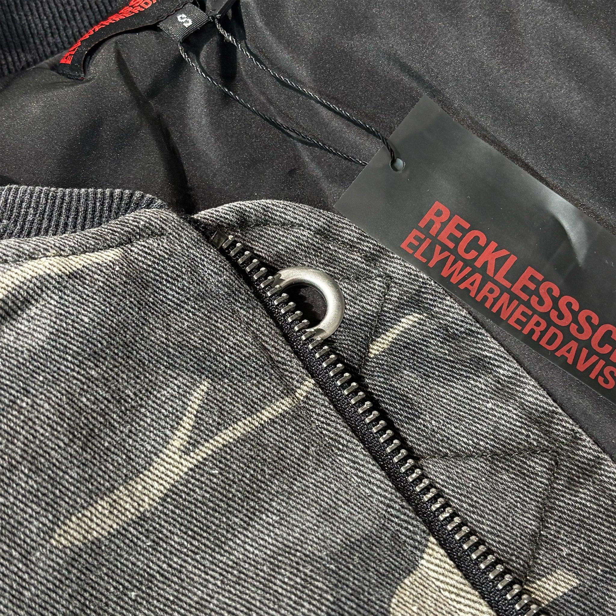 Justin着用RECKLESSSCHOLARS EVERYDAY BOMBER RECKLESS SCHOLARS Product Page - Everyday Bomber - Black - VENTURER