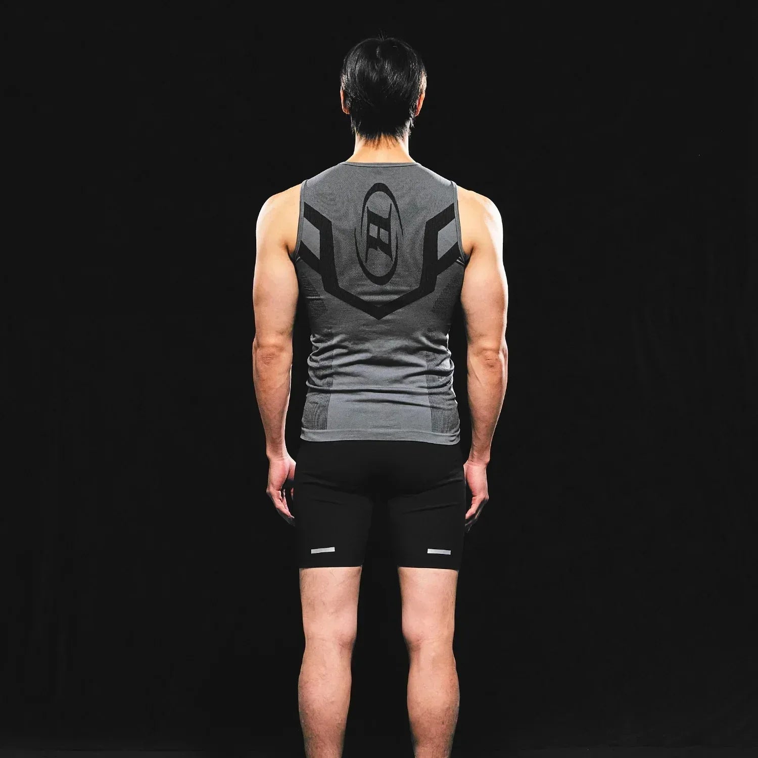 BRN Eclipse Seamless Sleeveless - BORNTOWIN - VENTURER