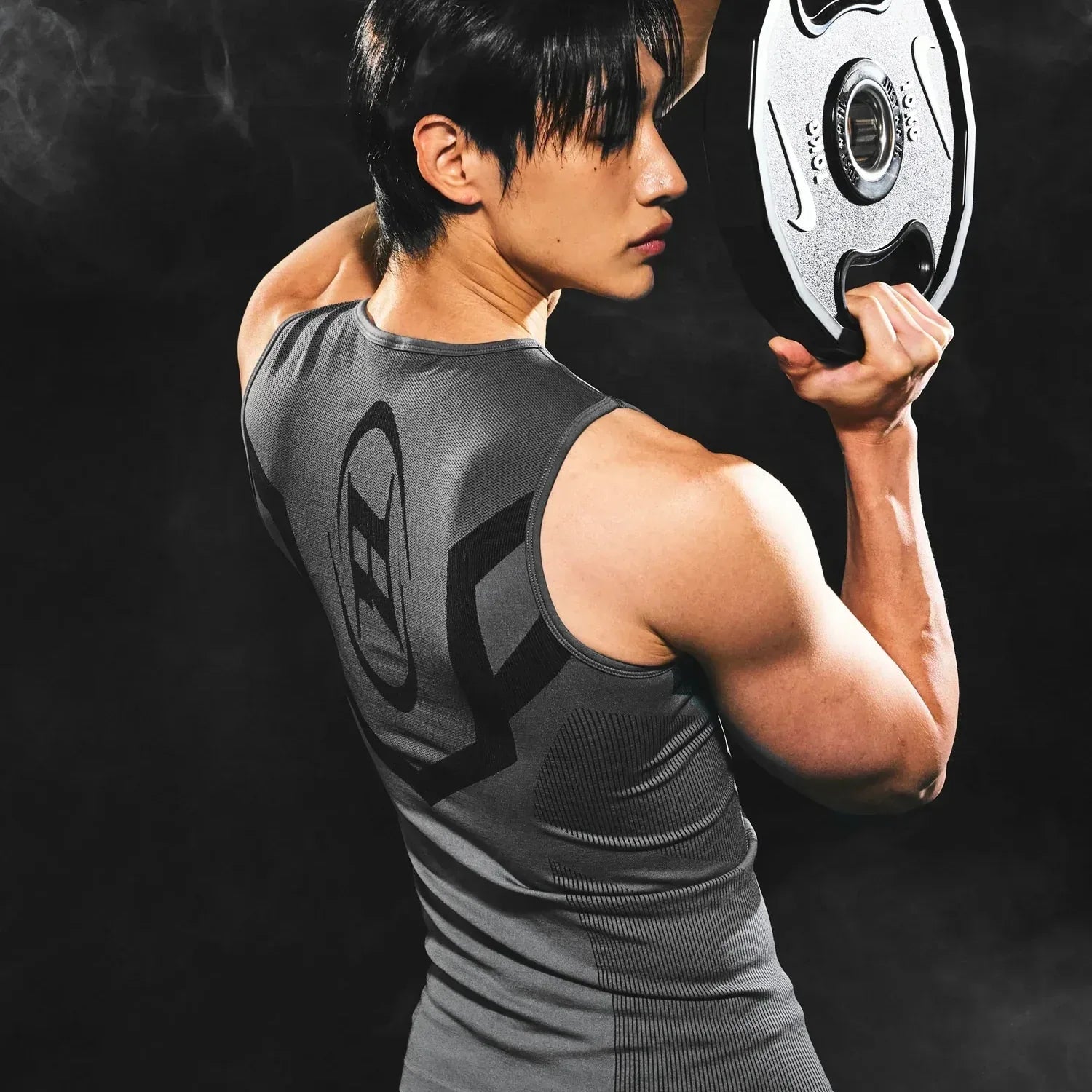 BRN Eclipse Seamless Sleeveless - BORNTOWIN - VENTURER