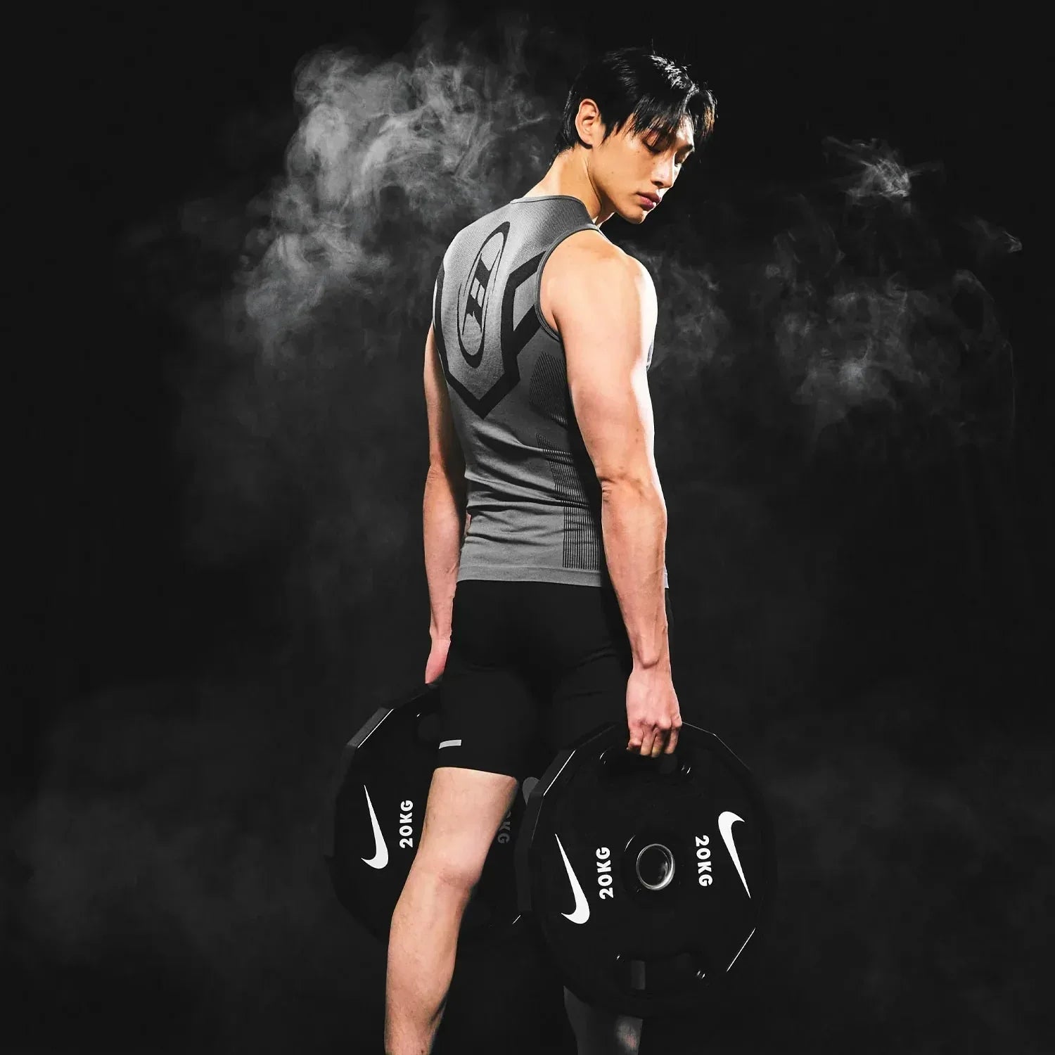 BRN Eclipse Seamless Sleeveless - BORNTOWIN - VENTURER