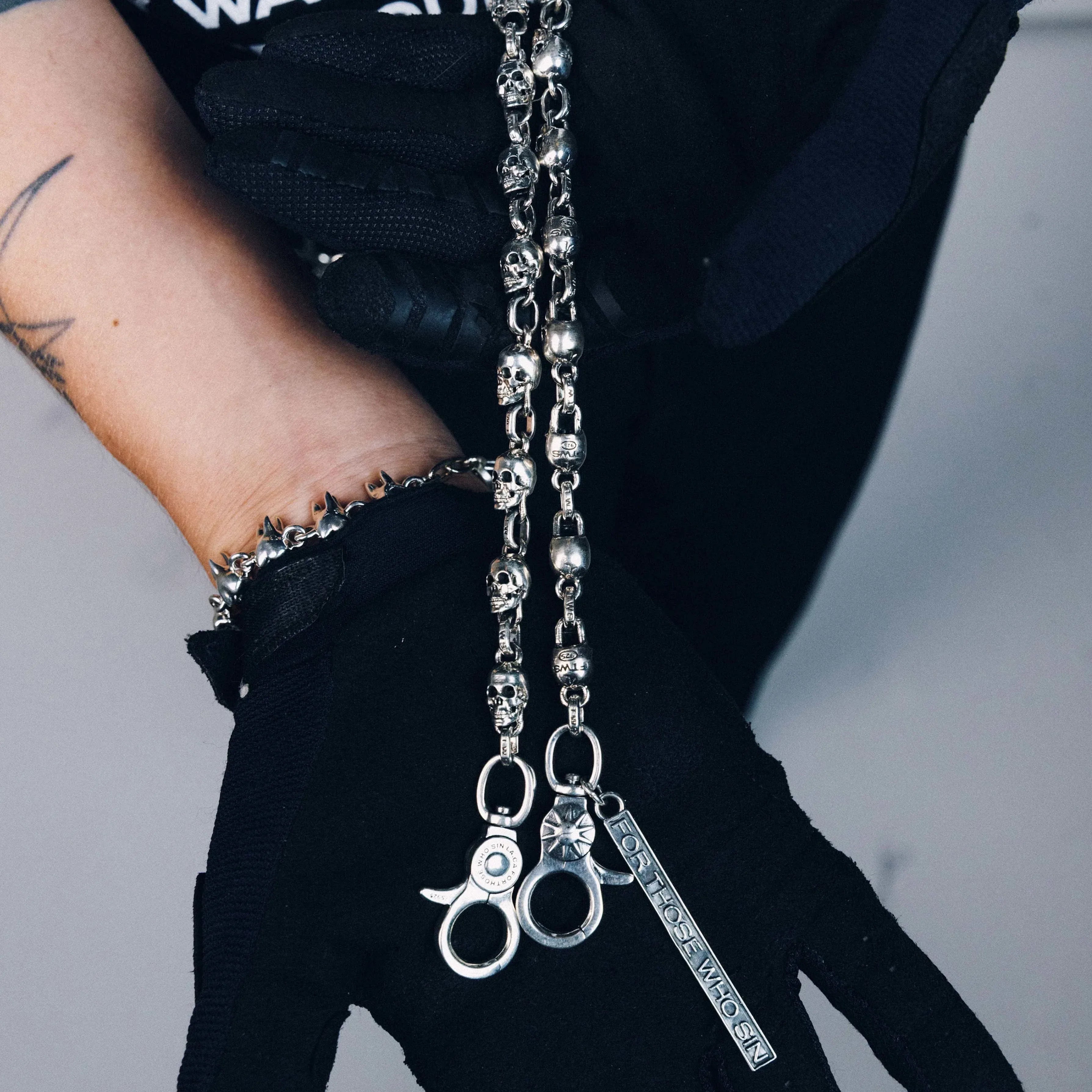 小物 archive ATTACHMENT skull wallet chain FOR THOSE WHO SIN(フォー・ゾーズ・フー・シン) 商品ページ - Skull