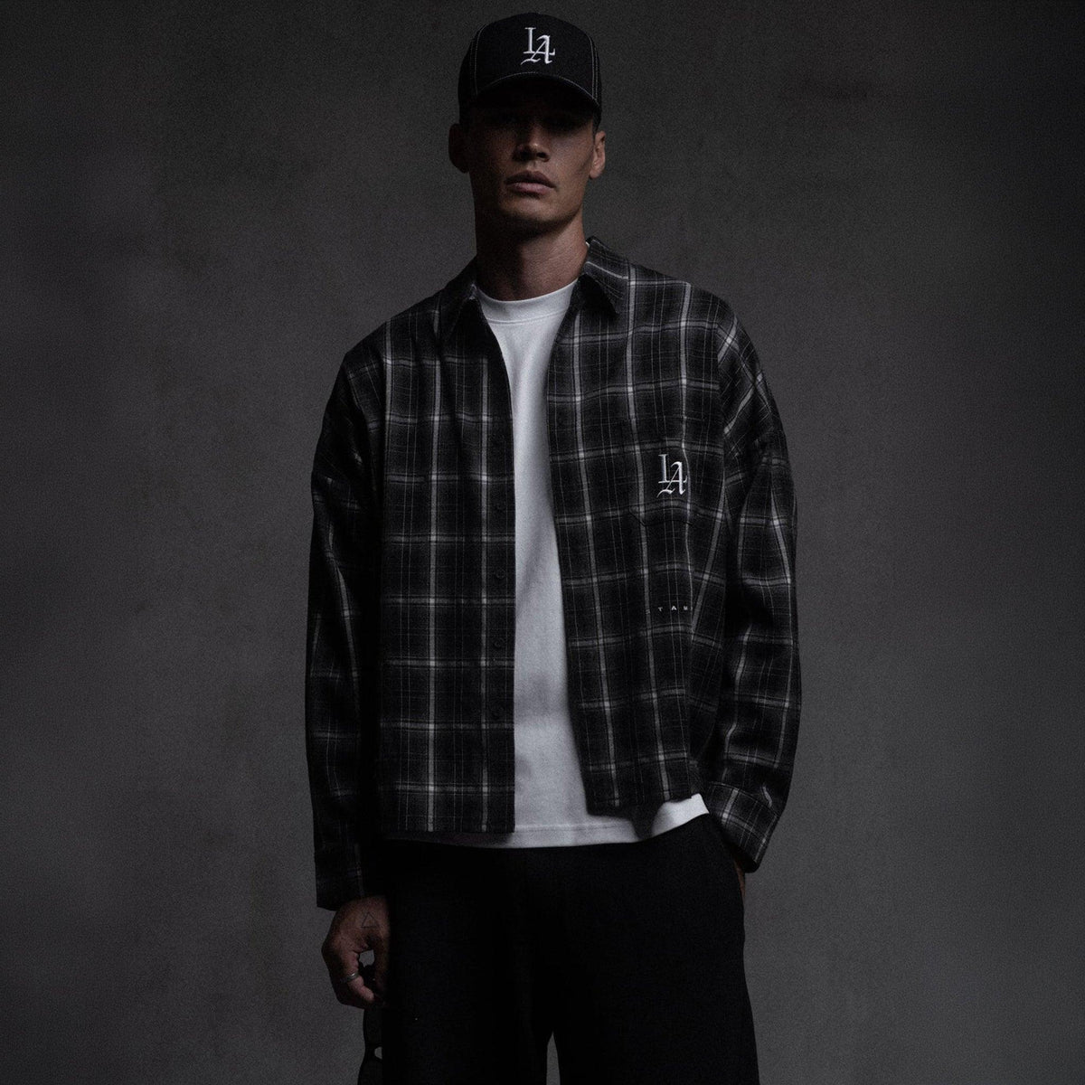 LA 001 Plaid Buttondown
