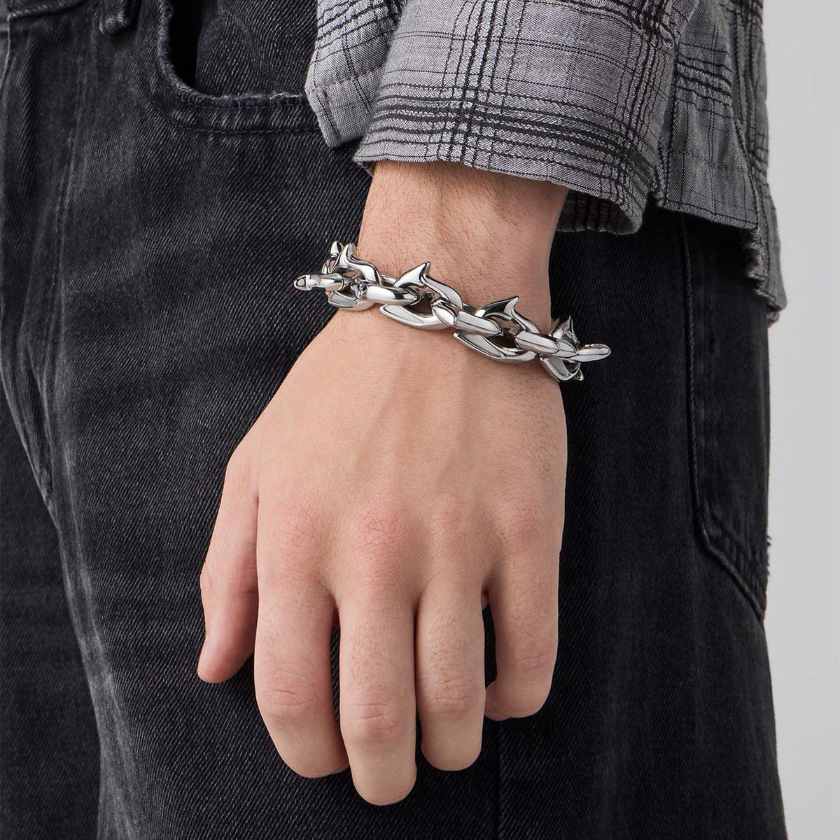 Fixate Bracelet