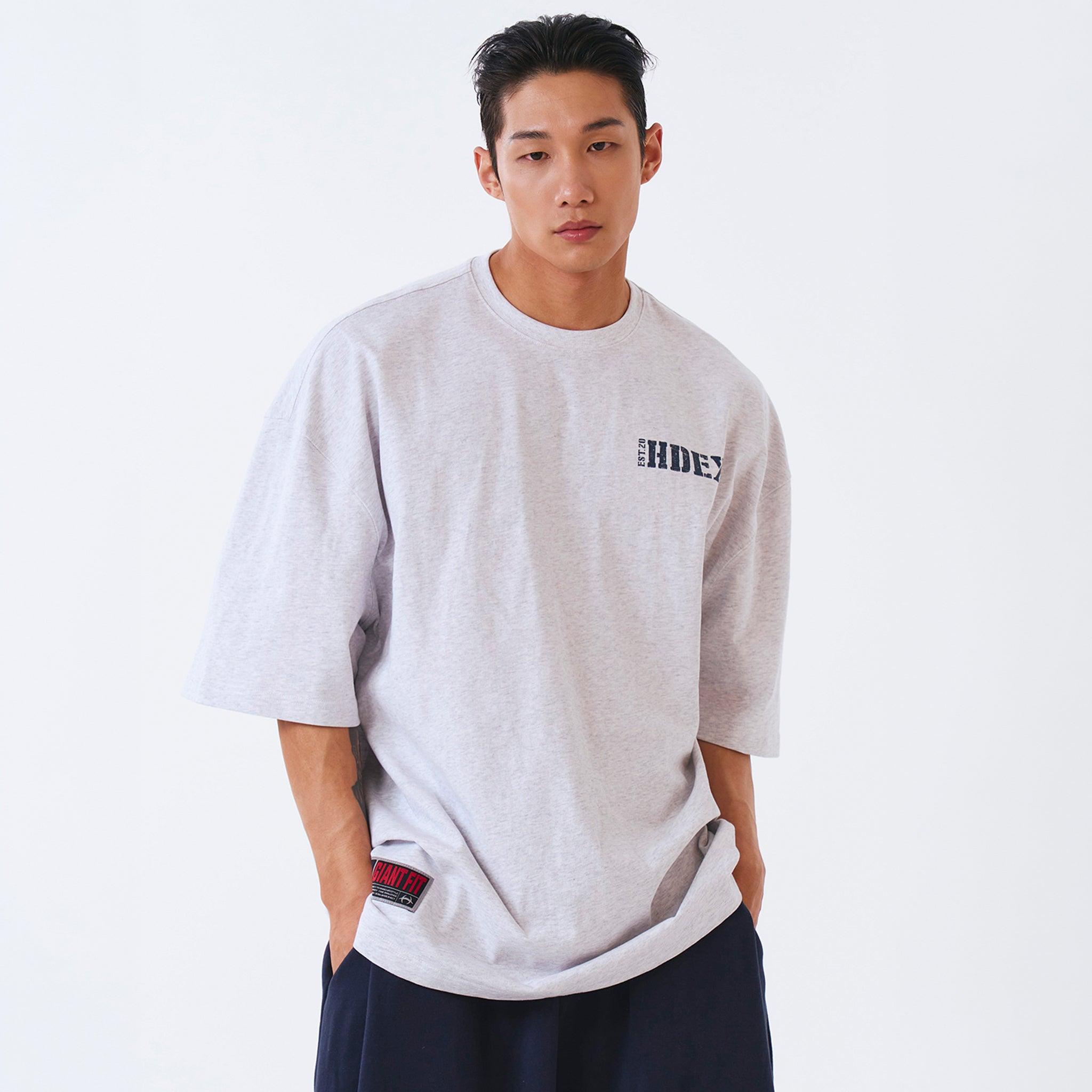 Core Small Logo Giant Fit Short Sleeve