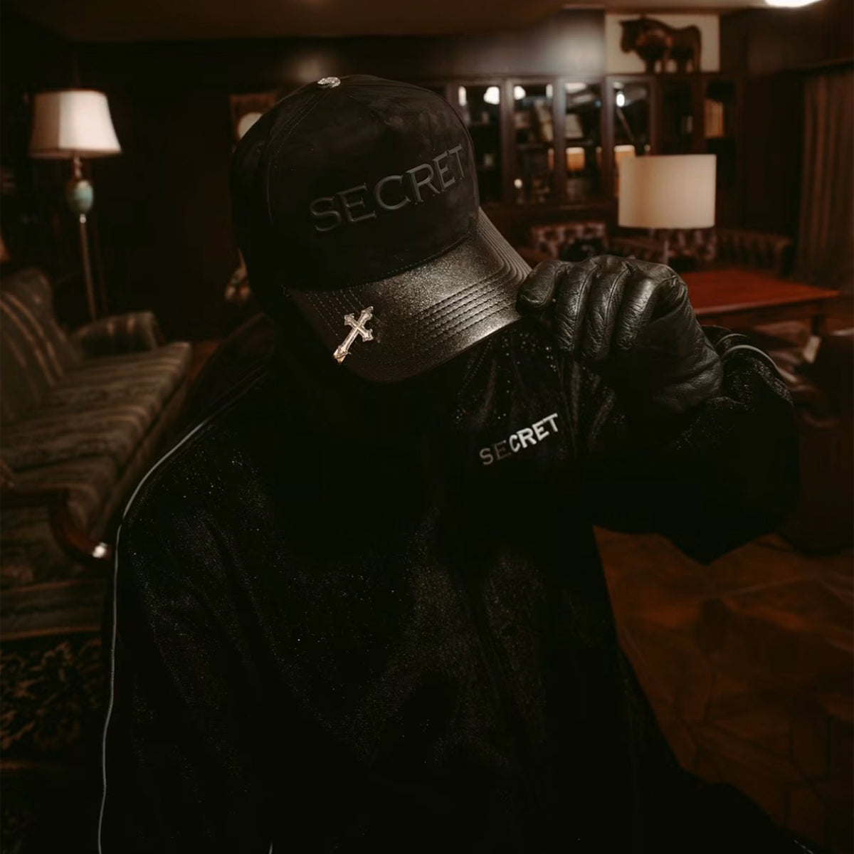 Secret Cap