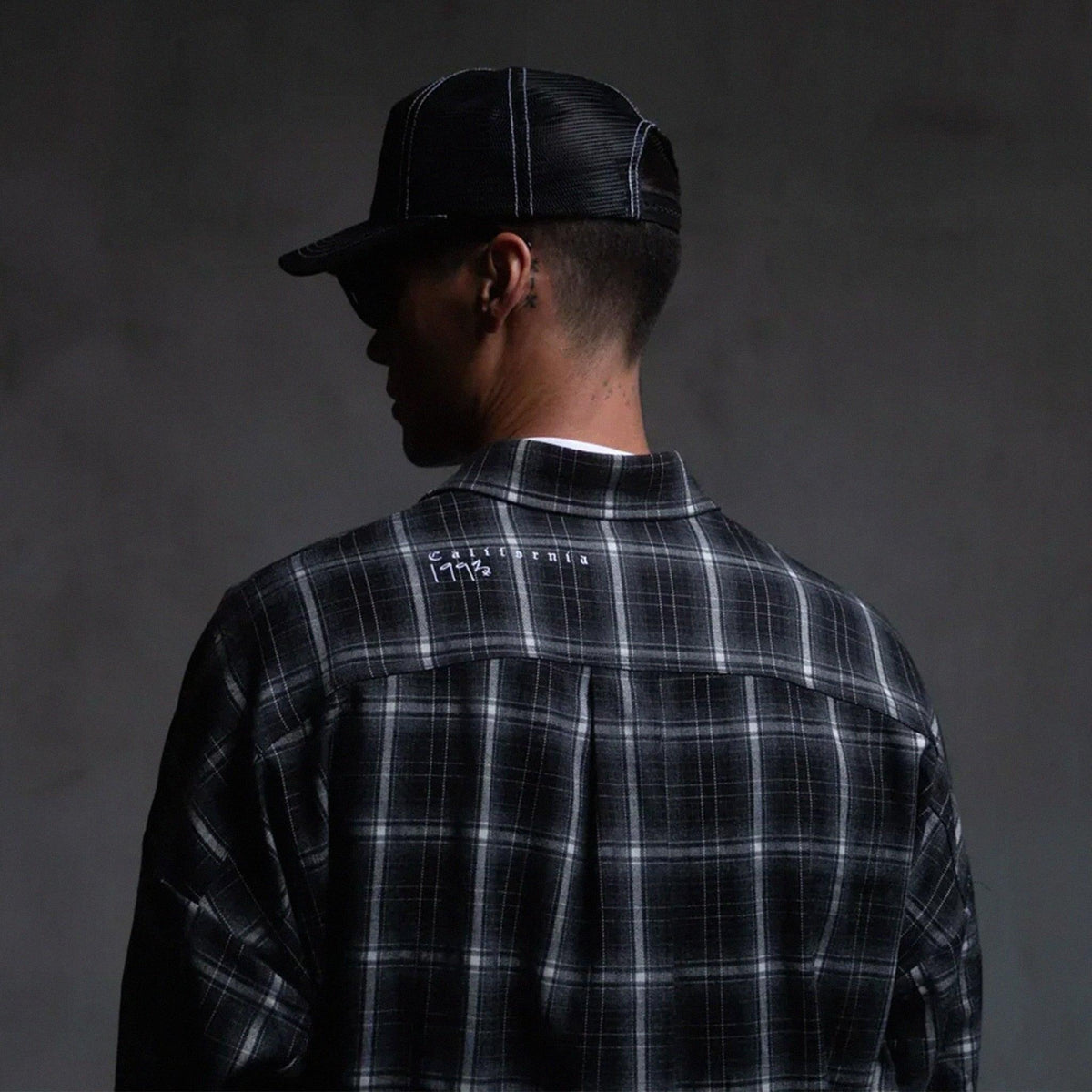 LA 001 Plaid Buttondown