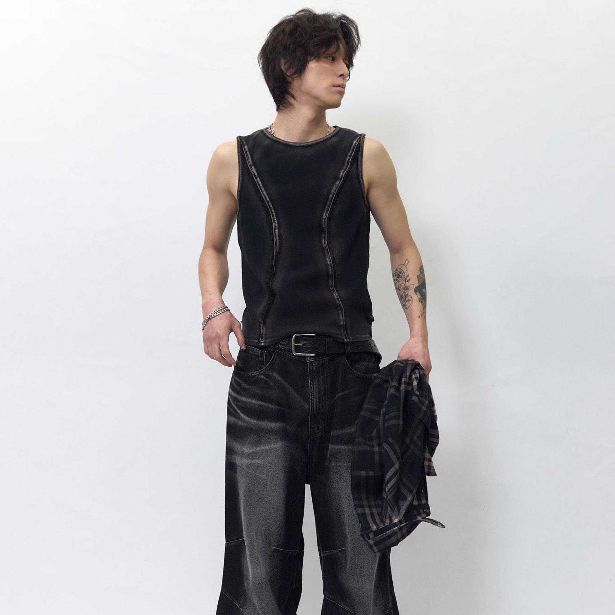 Line Cut Sleeveless